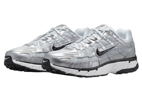 Womens Black & Silver Nike P